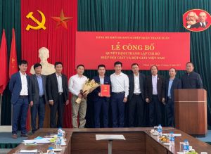 Lễ công bố quyết định thành lập chi bộ Hiệp hội Giấy và Bột Giấy Việt Nam