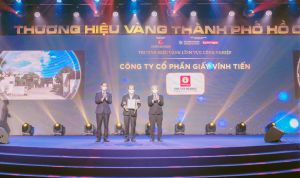 Câu chuyện của nhà sản xuất giấy tập với kế hoạch xây nhà giá rẻ trong năm mới